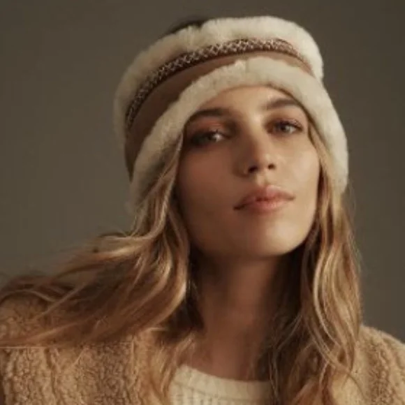 Ugg Tasman Shearling Headband  NWT UGG® Tasman Genuine Shearling Headband | Nordstrom main image 2